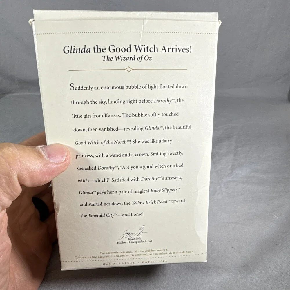 * Hallmark Keepsake Ornament 2006 Glinda The Good Witch Arrives Wizard of Oz